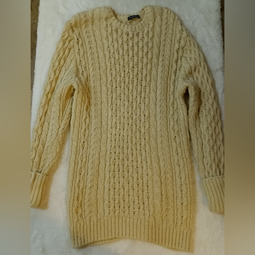 Brandy Melville Sweater